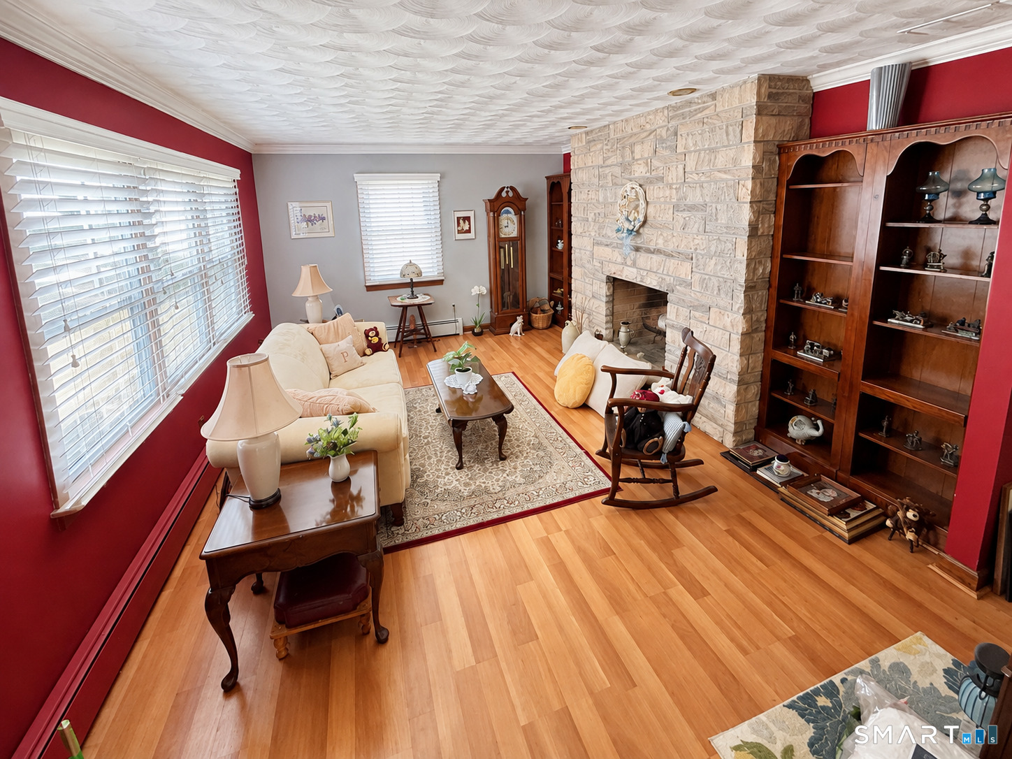 556 Forest Road Orange, CT 06477 - Photo 4 of 23 Gallery Image 4