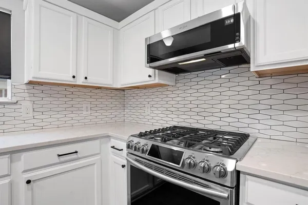 $3,450 | 4429 East Hove Loop, Austin, TX 78749