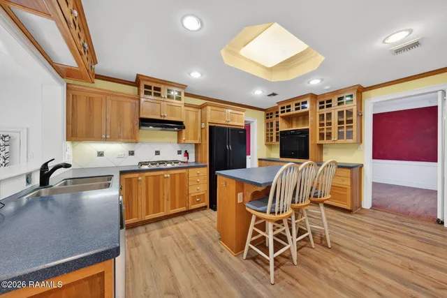 $260,000 | 218 North Pinaud Street, St. Martinville, LA 70582