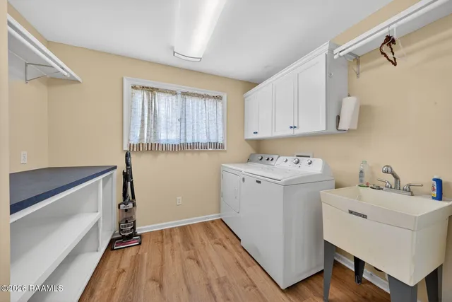 $260,000 | 218 North Pinaud Street, St. Martinville, LA 70582