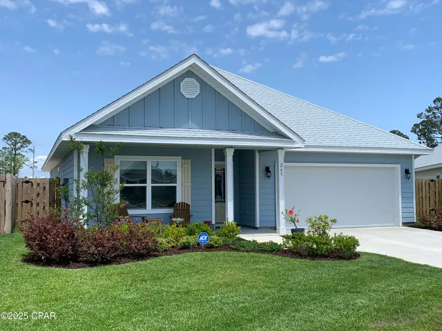 $2,600 | 245 Villa Bay Drive, Panama City Beach, FL 32407