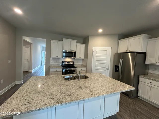 $2,600 | 245 Villa Bay Drive, Panama City Beach, FL 32407