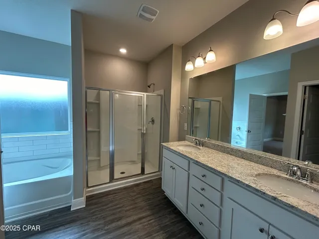 $2,600 | 245 Villa Bay Drive, Panama City Beach, FL 32407