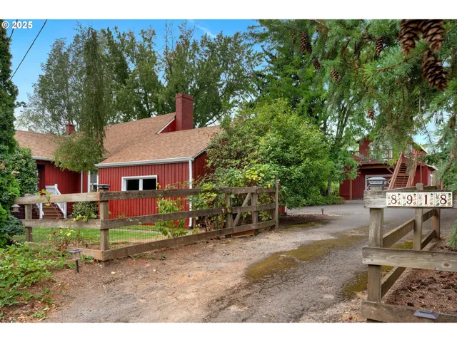 $799,000 | 8918 Southwest Grabhorn Road, Beaverton, OR 97007