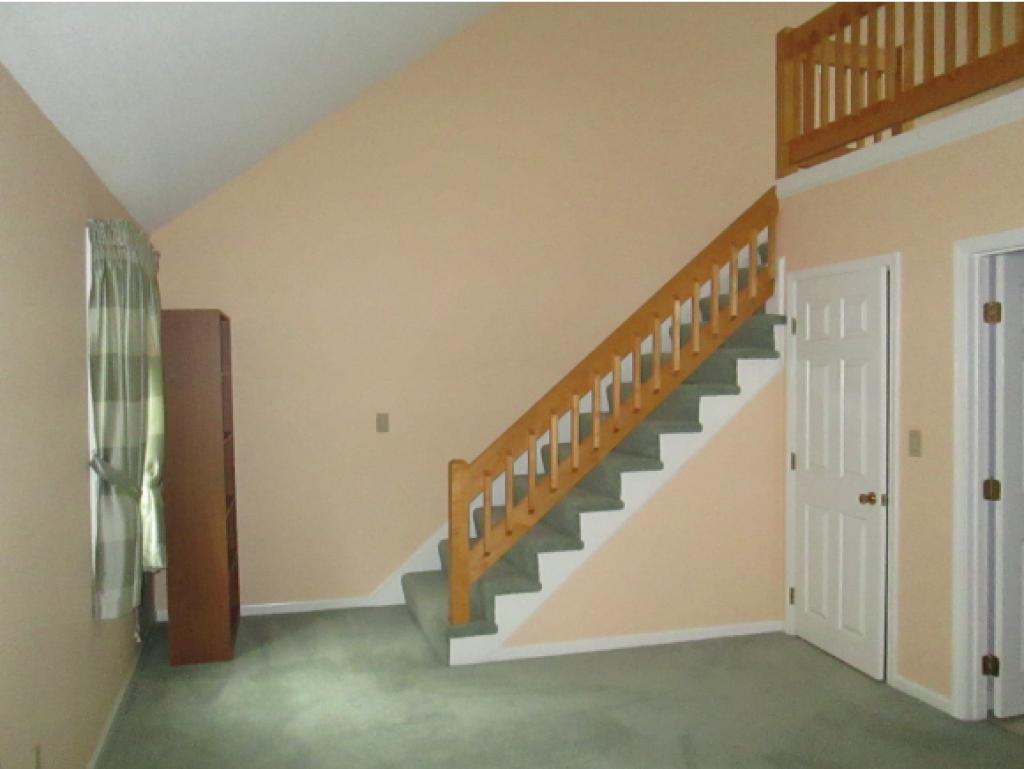 4 Braemar Road, Unit 4 Windham, NH 03087 - Photo 9 of 12