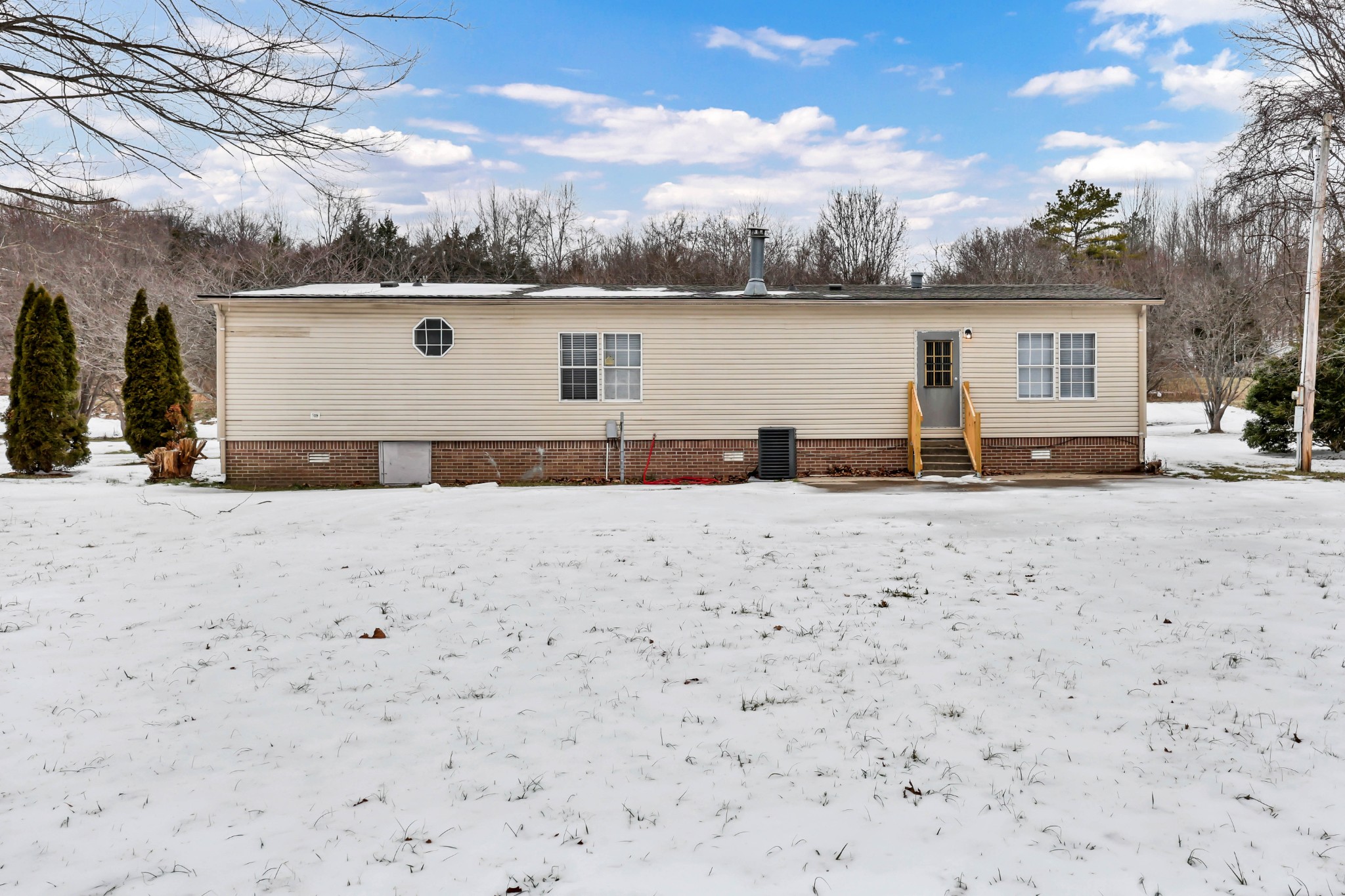 2170 Highway 13 Cunningham, TN 37052 - Photo 31 of 37