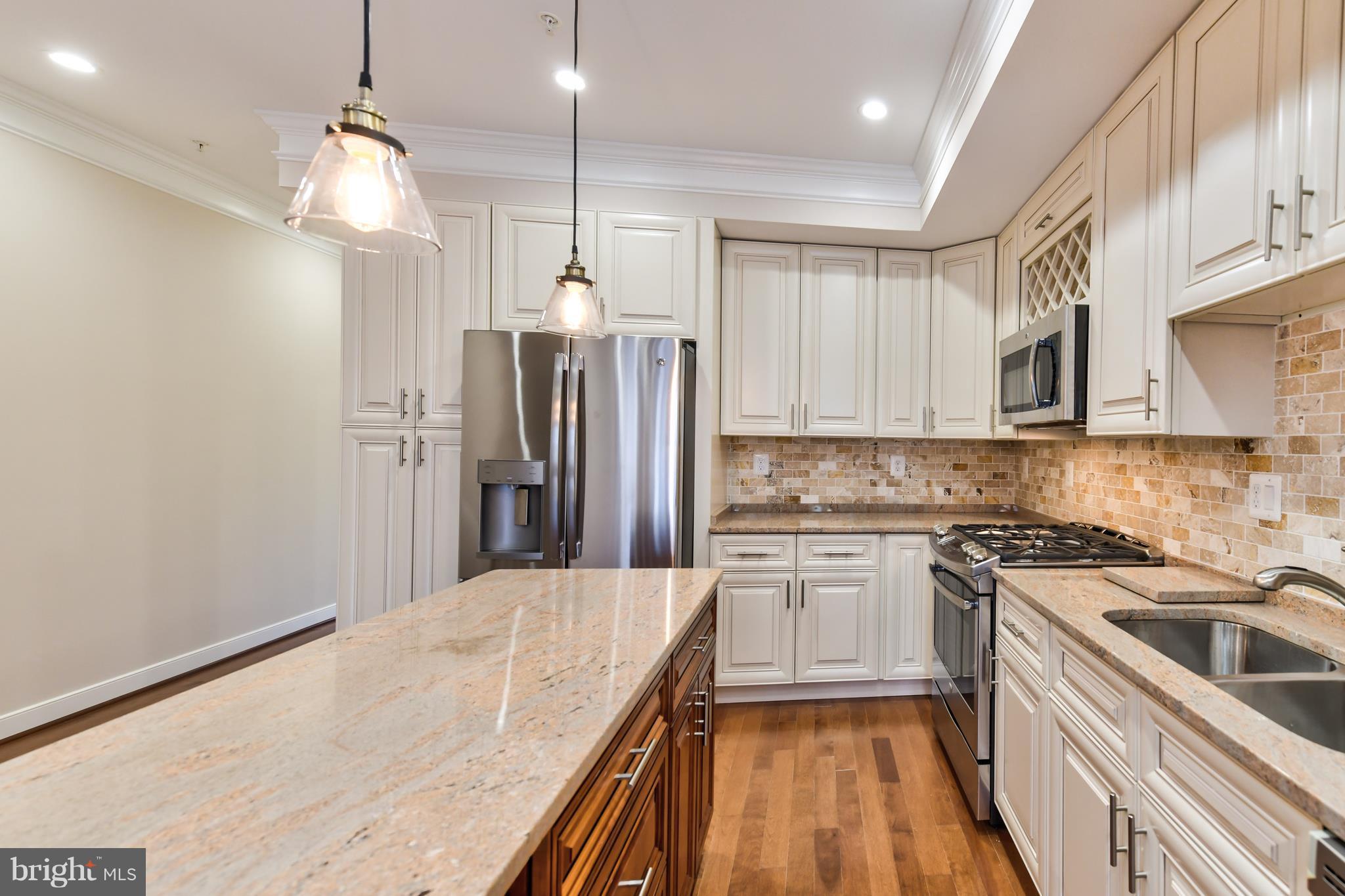 59 R Street Northeast, Unit 2 Washington, DC 20002 - Photo 6 of 29 Kitchen