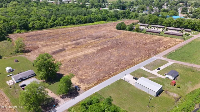 $81,600 | Malvina Road, Rosedale, MS 38769