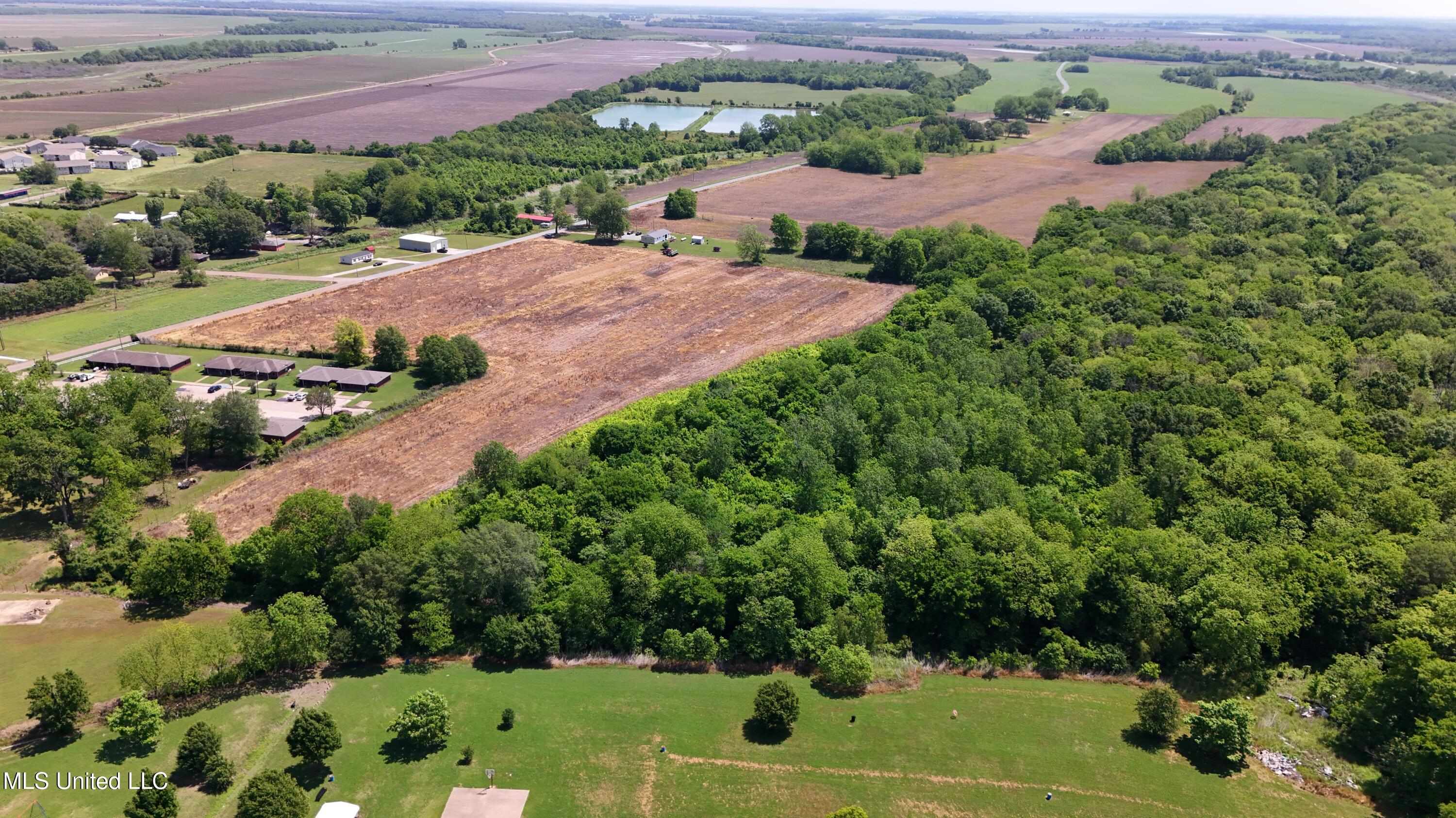 Malvina Road Rosedale, MS 38769 - Photo 11 of 24 DJI_20250428123238_0599_D