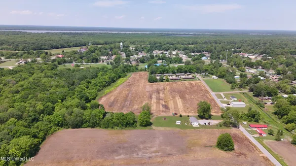 $81,600 | Malvina Road, Rosedale, MS 38769