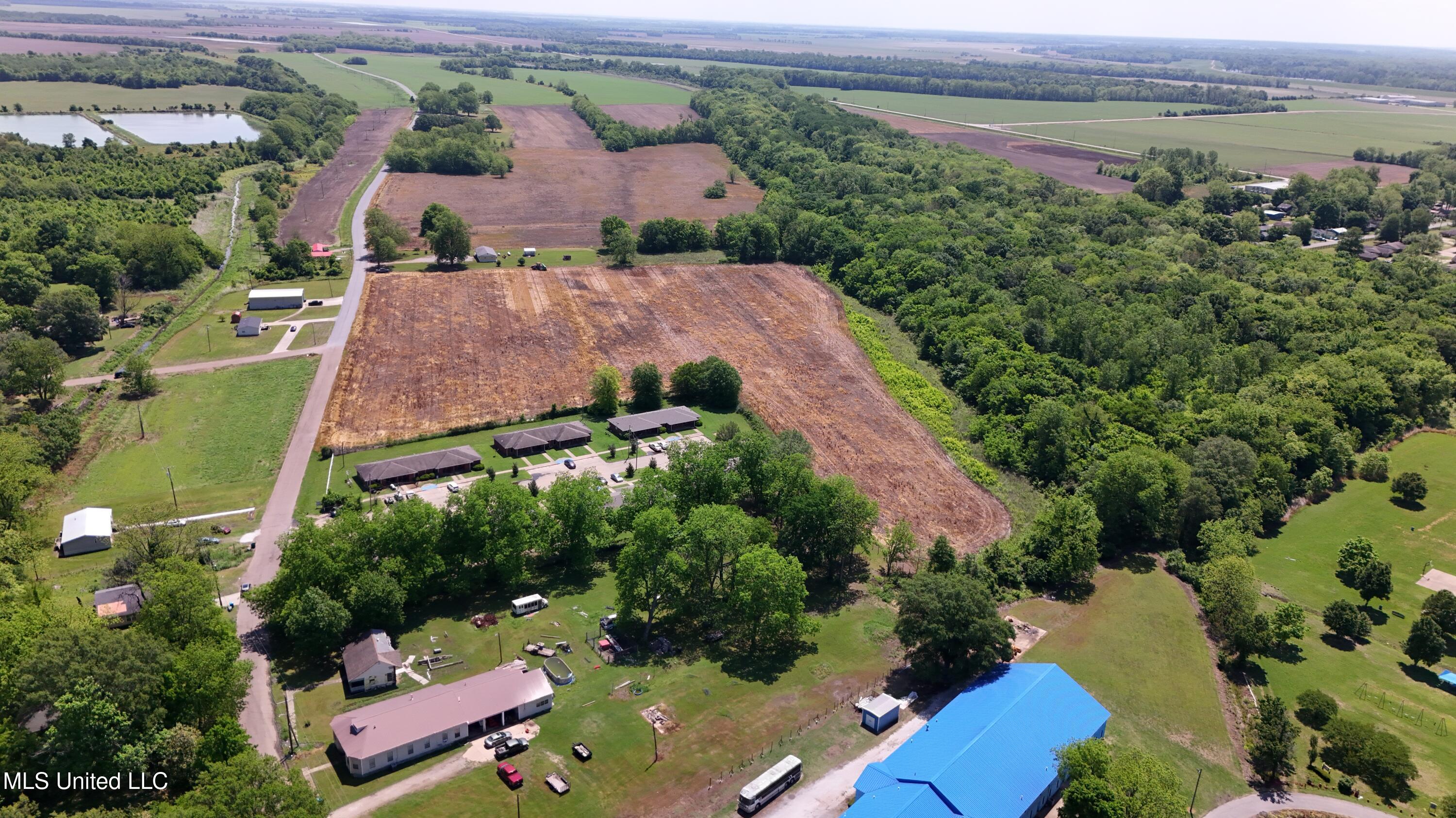 Malvina Road Rosedale, MS 38769 - Photo 9 of 24 DJI_20250428123201_0597_D
