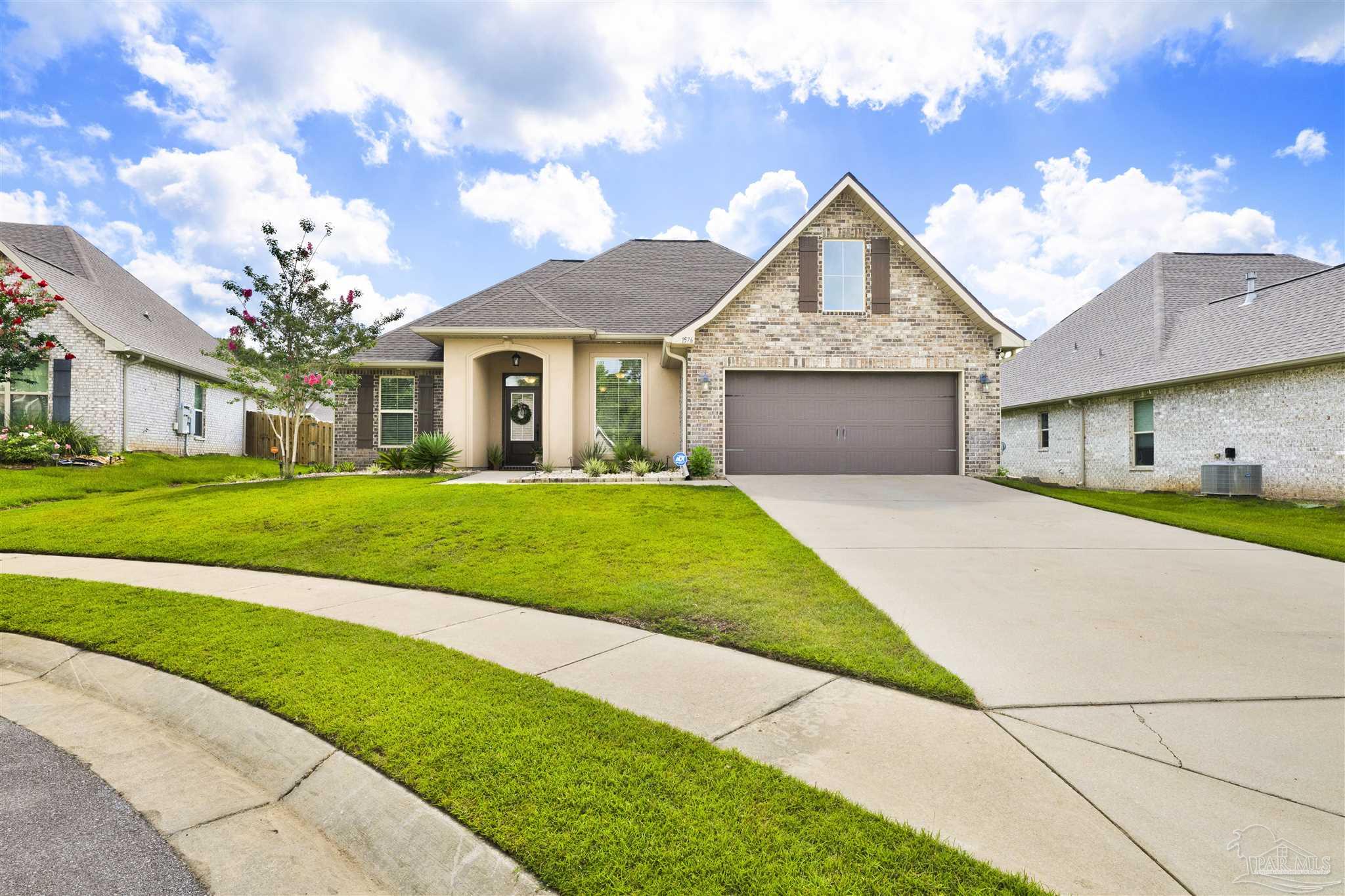 1576 Sawyers Rdg Cove Cantonment, FL 32533 - Photo 2 of 23