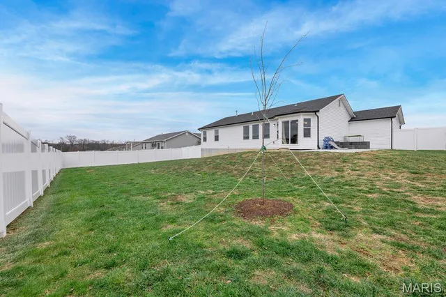 $310,000 | 400 Falcons Prey, Wright City, MO 63390