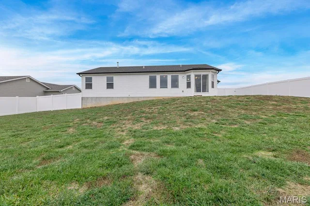 $310,000 | 400 Falcons Prey, Wright City, MO 63390