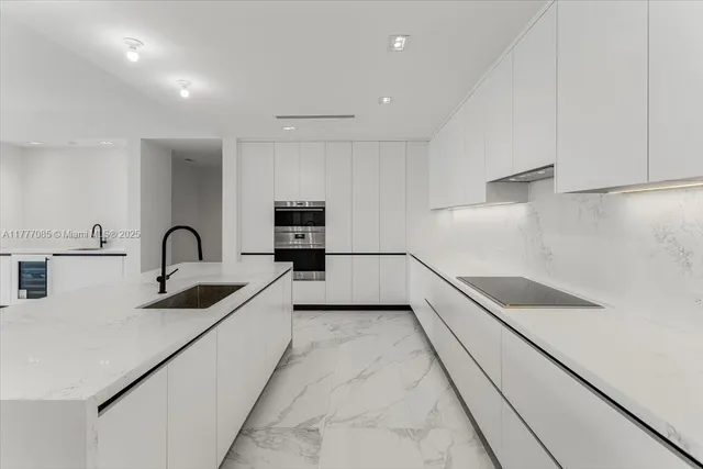 a close view of sink and tap