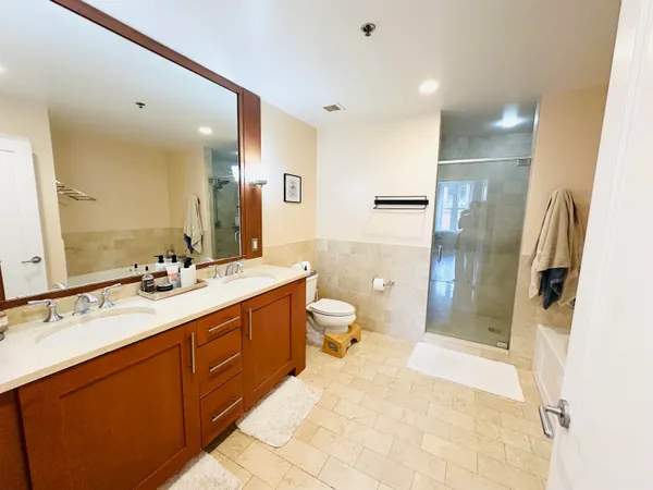 $5,000 | 1125 Maxwell Lane, Unit 426, Hoboken, NJ 07030