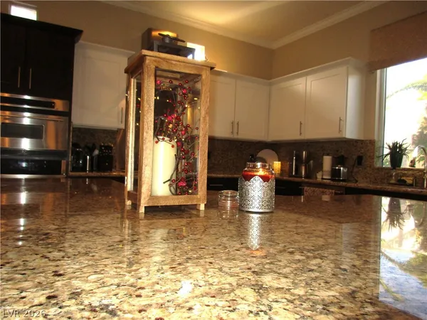 $3,900 | 1927 Taylorville Street, Las Vegas, NV 89135