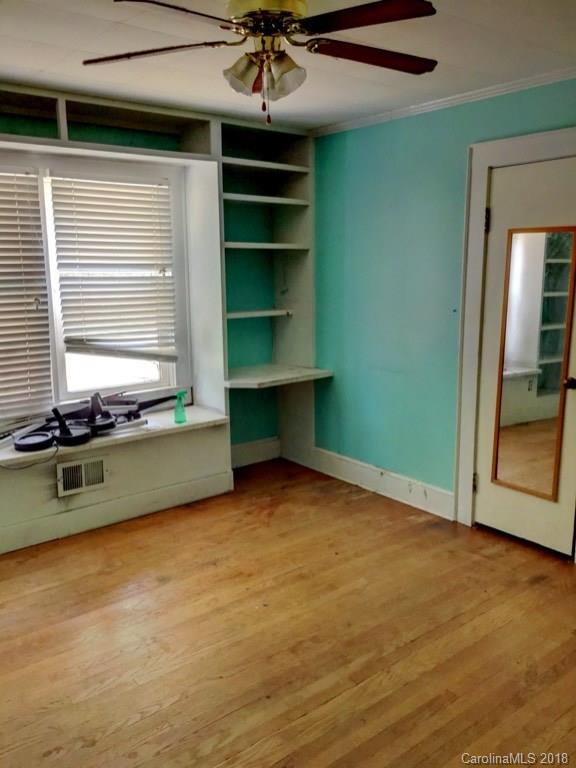 2704 Lowell Road Gastonia, NC 28054 - Photo 13 of 17 Gallery Image 13