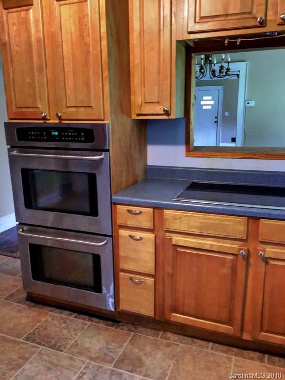 2704 Lowell Road Gastonia, NC 28054 - Photo 4 of 17 Gallery Image 4