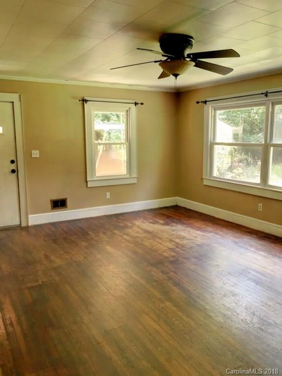 2704 Lowell Road Gastonia, NC 28054 - Photo 7 of 17 Gallery Image 7