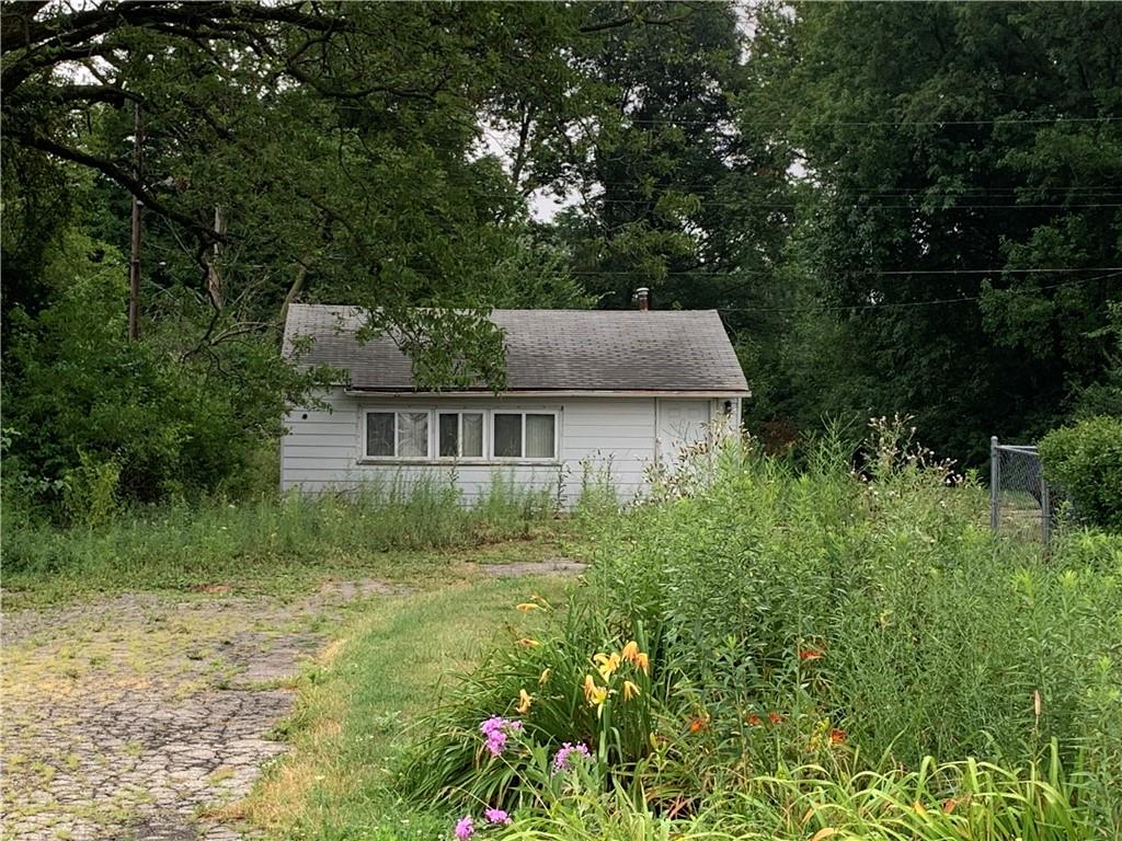 197 North Shortridge Road Indianapolis, IN 46219 - Photo 14 of 21