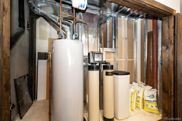 a view of a yard from a balcony