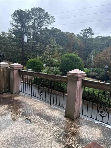 $149,900 | 6980 Roswell Road, Unit B3, Atlanta, GA 30328