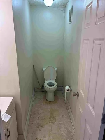 $149,900 | 6980 Roswell Road, Unit B3, Atlanta, GA 30328