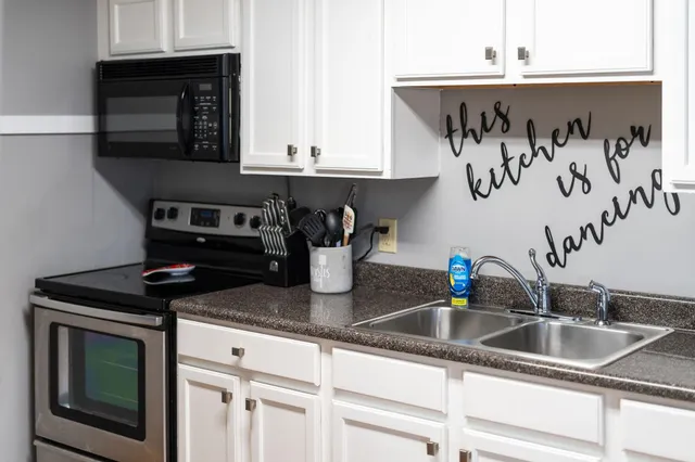 $249,900 | 207 Reservoir Street, Staunton, VA 24401