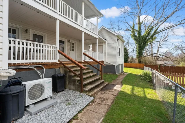 $249,900 | 207 Reservoir Street, Staunton, VA 24401