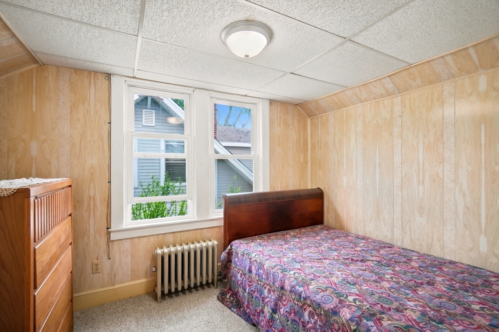 117 Burghardt Street Springfield, MA 01109 - Photo 28 of 42