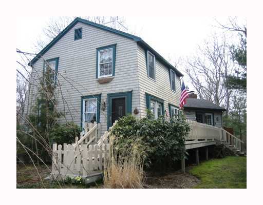 7 Beach Plum Road Narragansett, RI 02882 - Photo 1 of 6 Exterior Front.