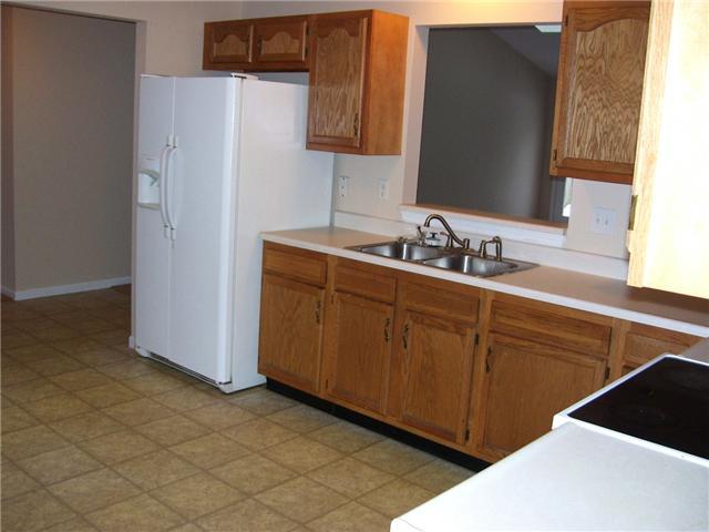 4124 Outer Bank Road Indianapolis, IN 46234 - Photo 8 of 13 Gallery Image 8