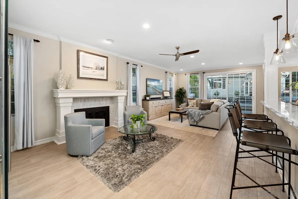 12524 Dormouse Road San Diego, CA 92129 - Photo 6 of 33 Great Room