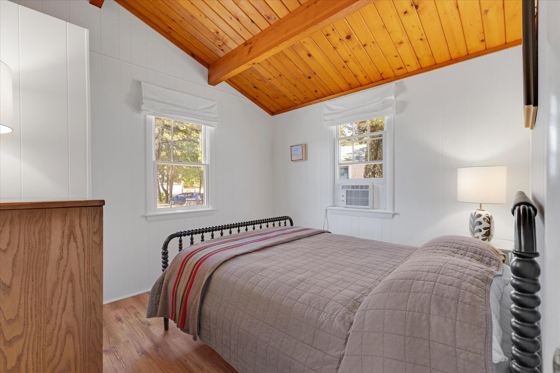 100 Hiawatha Road, Unit B Wellfleet, MA 02667 - Photo 18 of 34 19-MG_2314-r