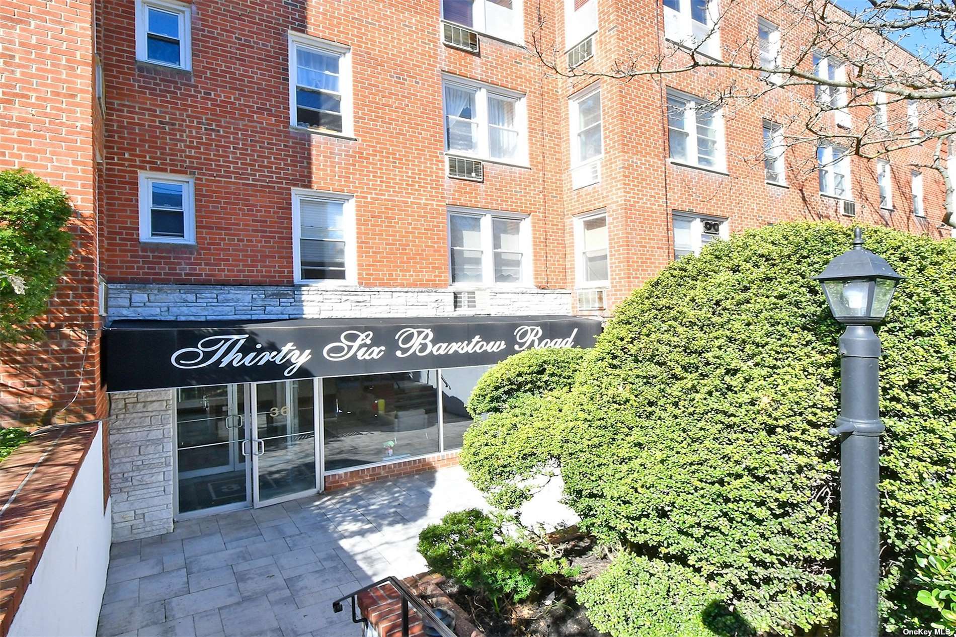 36 Barstow Road, Unit L2 Great Neck, NY 11021 - Photo 1 of 1 Gallery Image 1