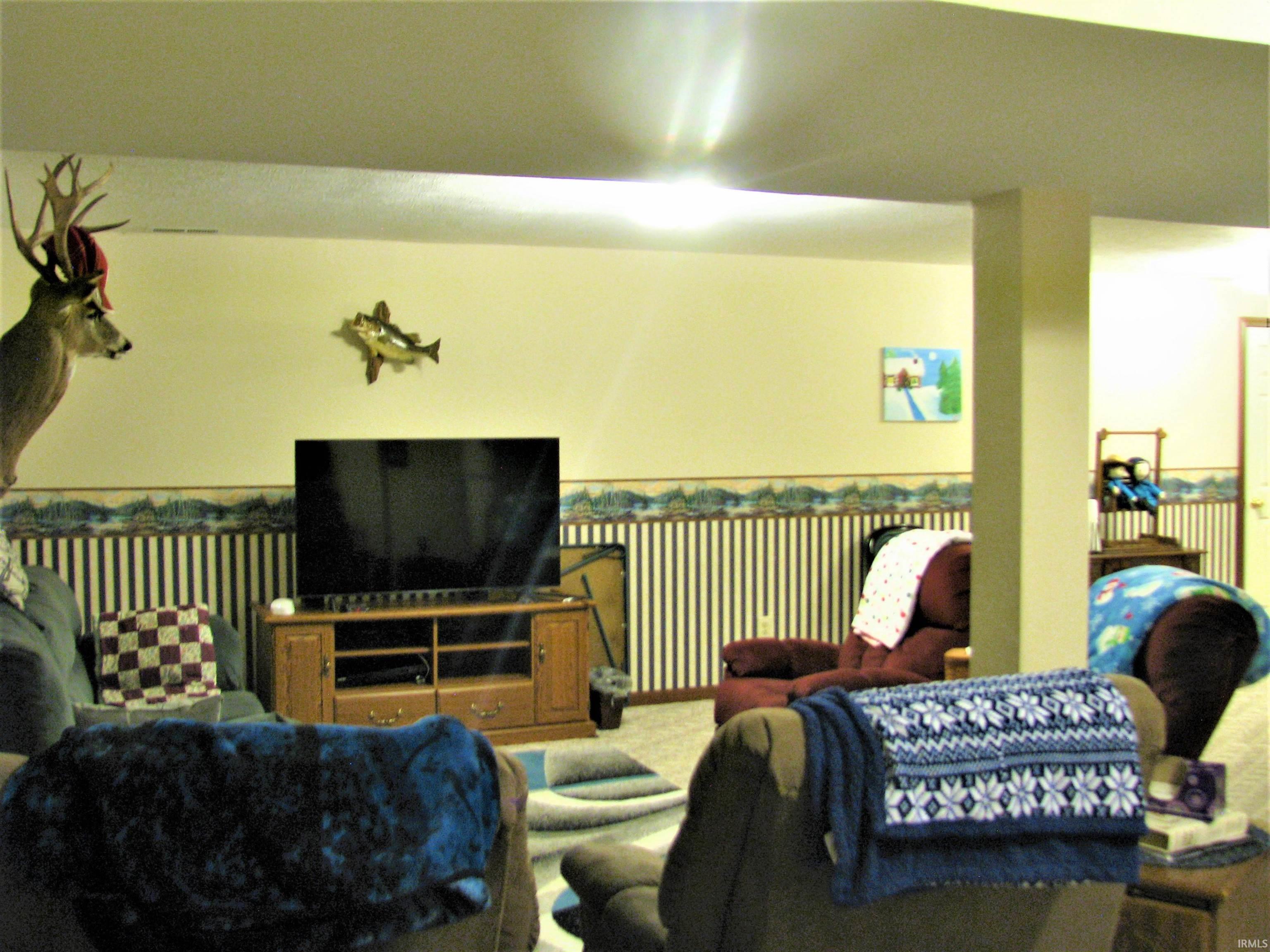 18950 Wild Rose Road New Paris, IN 46553 - Photo 26 of 36 Gallery Image 26
