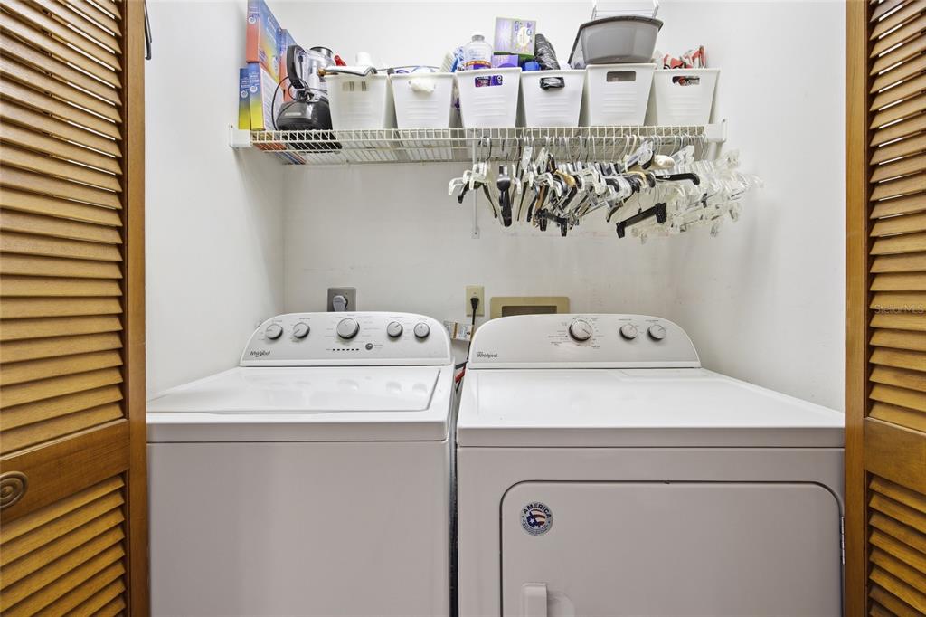 549 Silver Course Run Ocala, FL 34472 - Photo 30 of 48 a utility room with dryer and washer