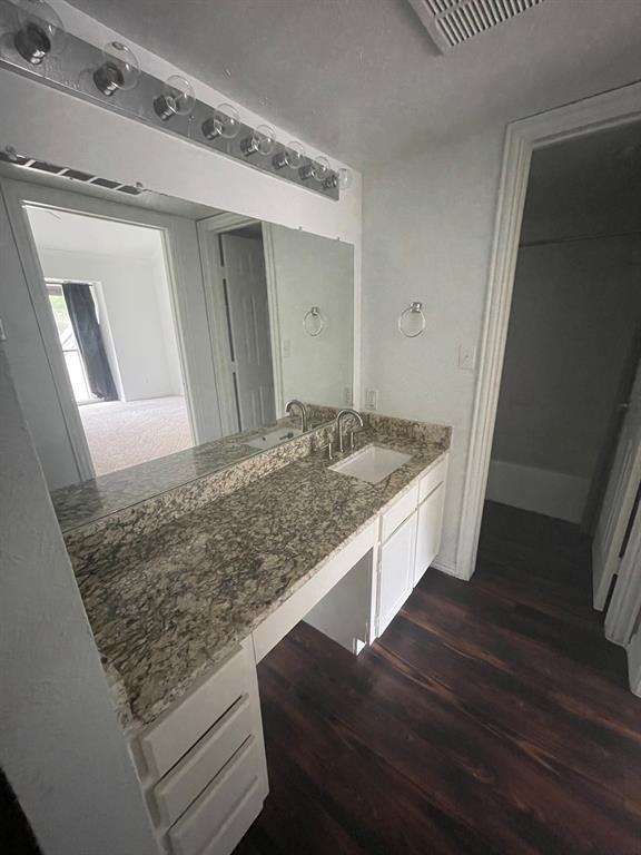 4517 North O'Connor Road, Unit 2139 Irving, TX 75062 - Photo 23 of 34