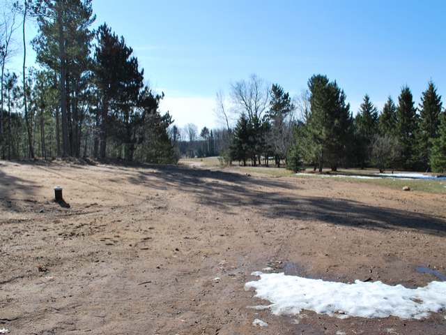 4821 Section Line Road Laona, WI 54541 - Photo 17 of 20 Gallery Image 17