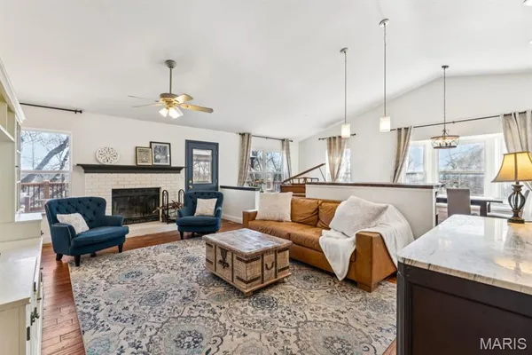 $400,000 | 897 Top Notch Lane, Eureka, MO 63025