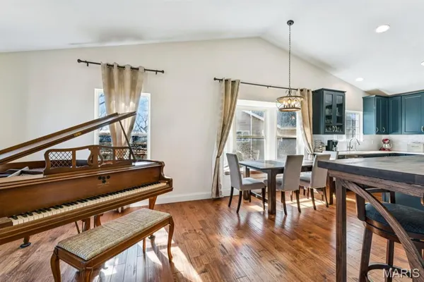 $400,000 | 897 Top Notch Lane, Eureka, MO 63025