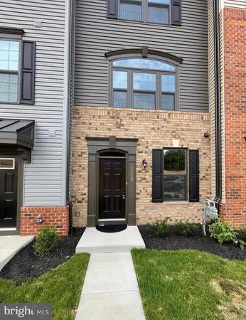$2,700 | 1113 Rampart Drive, Fredericksburg, VA 22401
