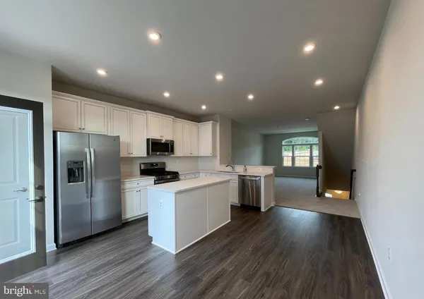 $2,700 | 1113 Rampart Drive, Fredericksburg, VA 22401