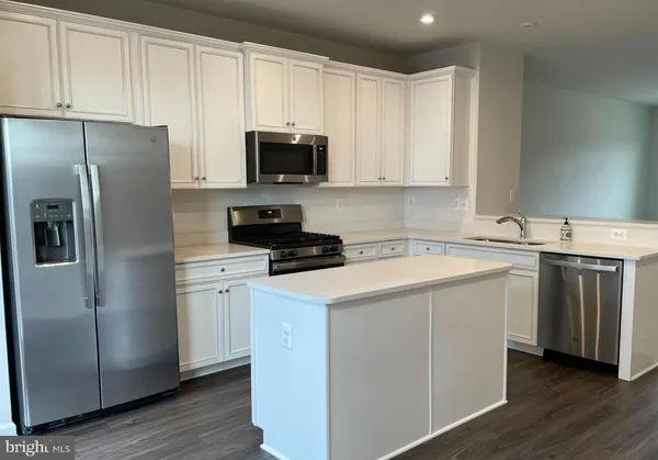$2,700 | 1113 Rampart Drive, Fredericksburg, VA 22401