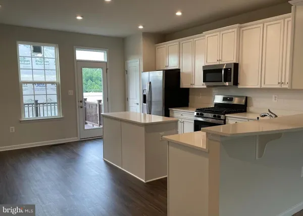 $2,700 | 1113 Rampart Drive, Fredericksburg, VA 22401