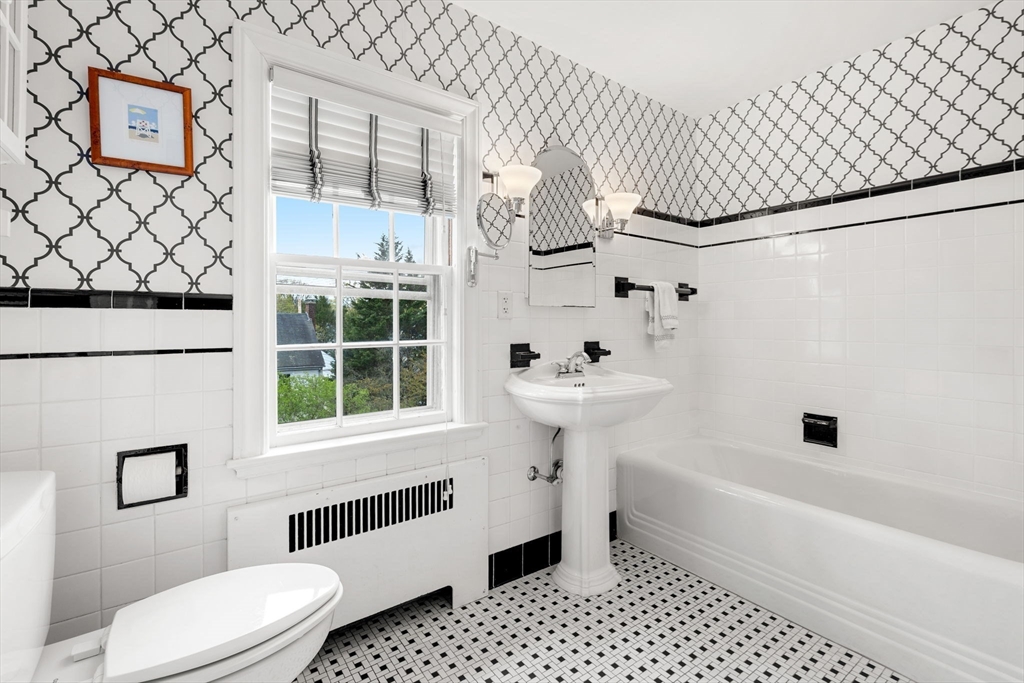 47 Standish Road Milton, MA 02186 - Photo 15 of 23