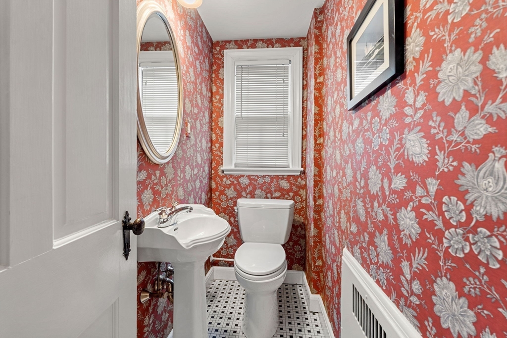 47 Standish Road Milton, MA 02186 - Photo 10 of 23