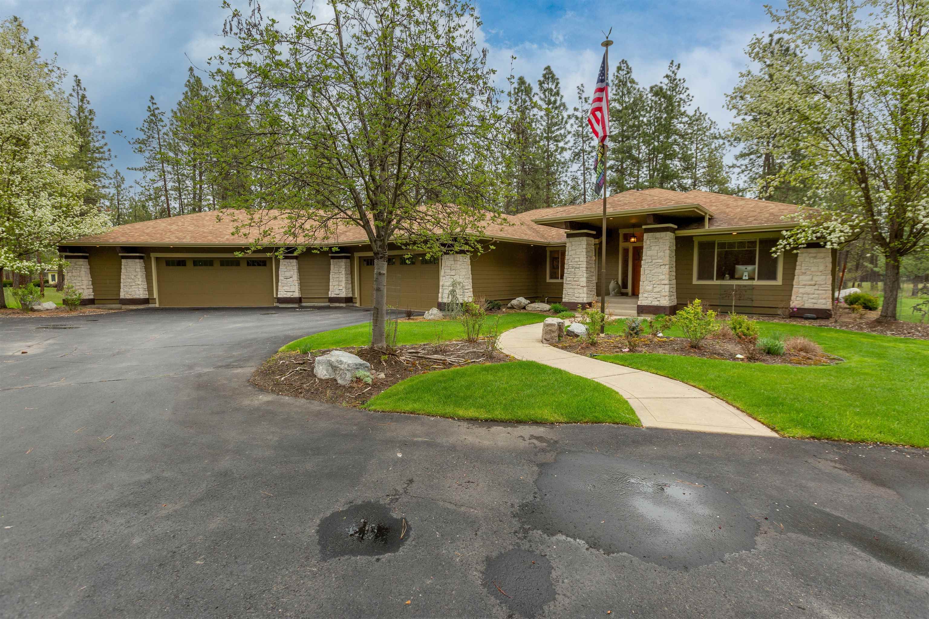 5923 West Rutter Parkway Spokane, WA 99208 - Photo 1 of 42