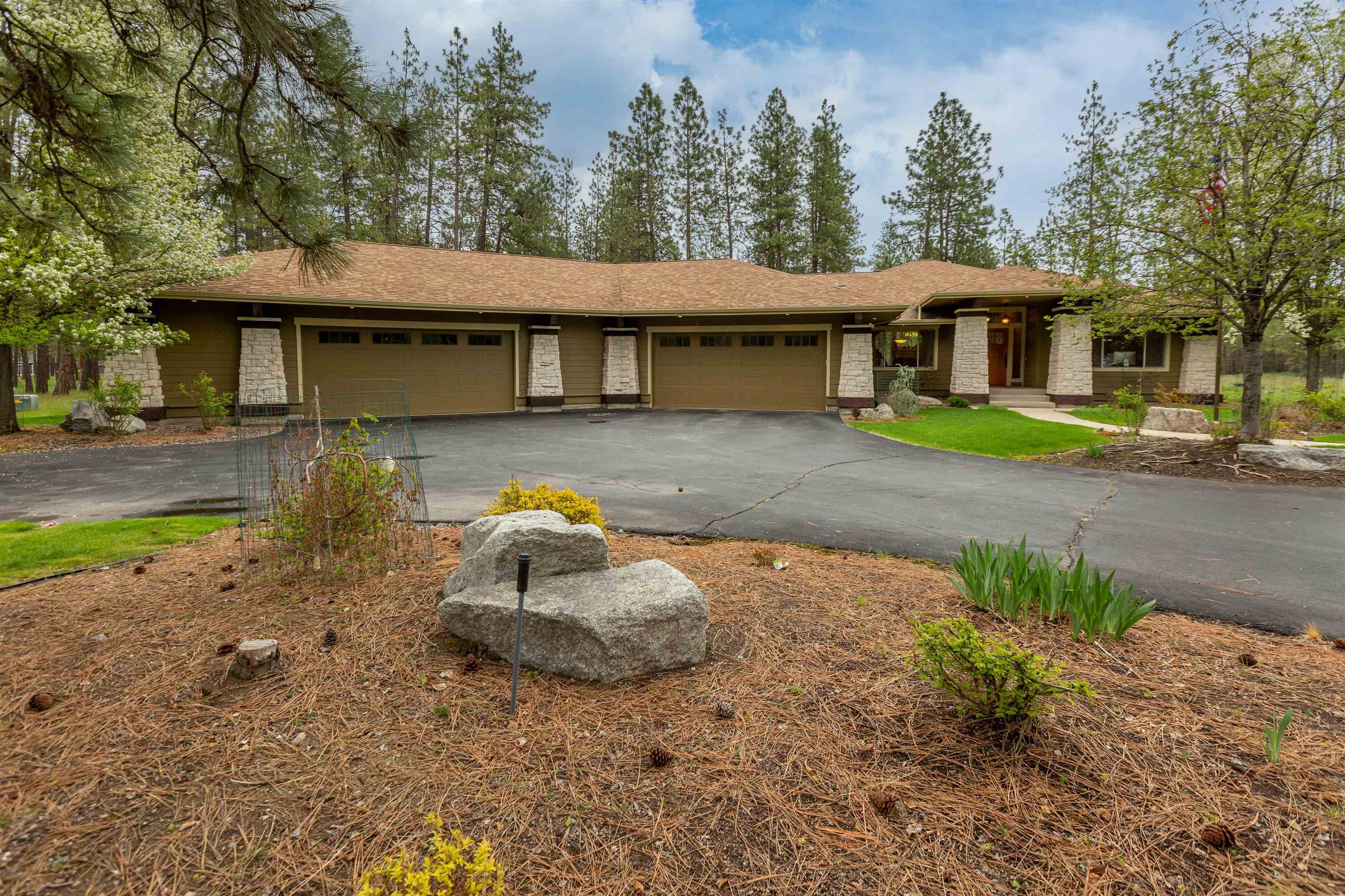5923 West Rutter Parkway Spokane, WA 99208 - Photo 3 of 42
